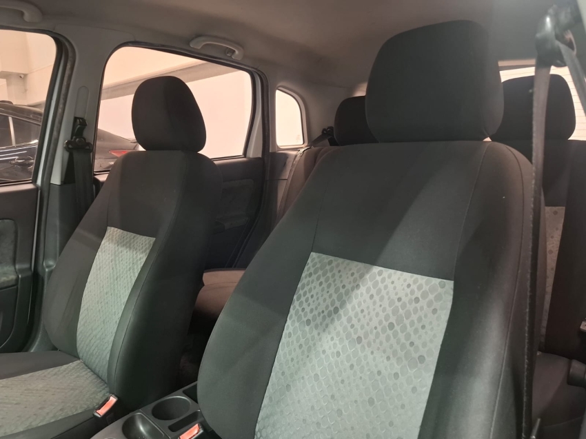 ford fiesta 1.6 mpi class hatch 8v flex 4p manual 20139