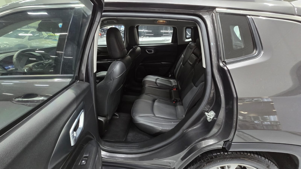 jeep compass 1.3 t270 turbo flex longitude at6 4p automatico 202212