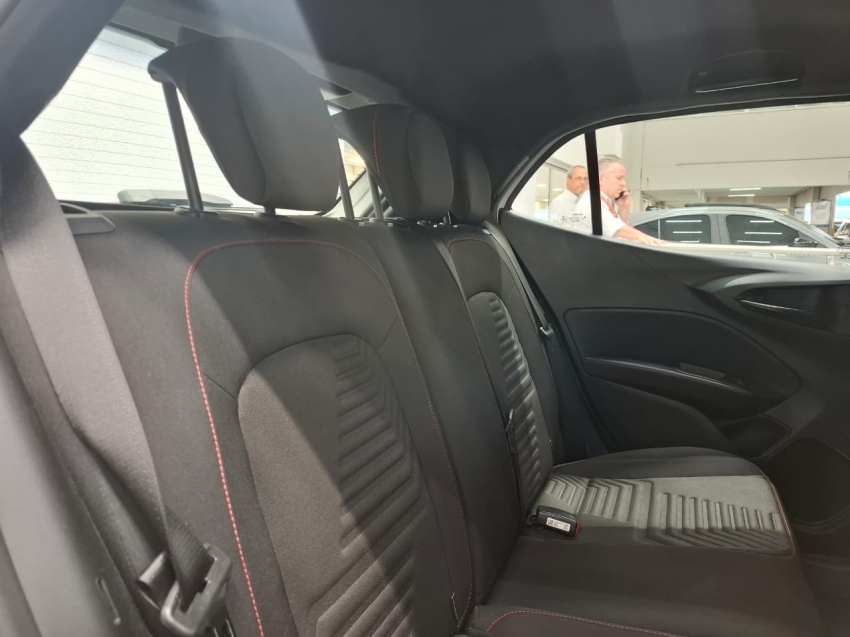 fiat argo 1.8 e.torq flex hgt at6 4p automatico 201811