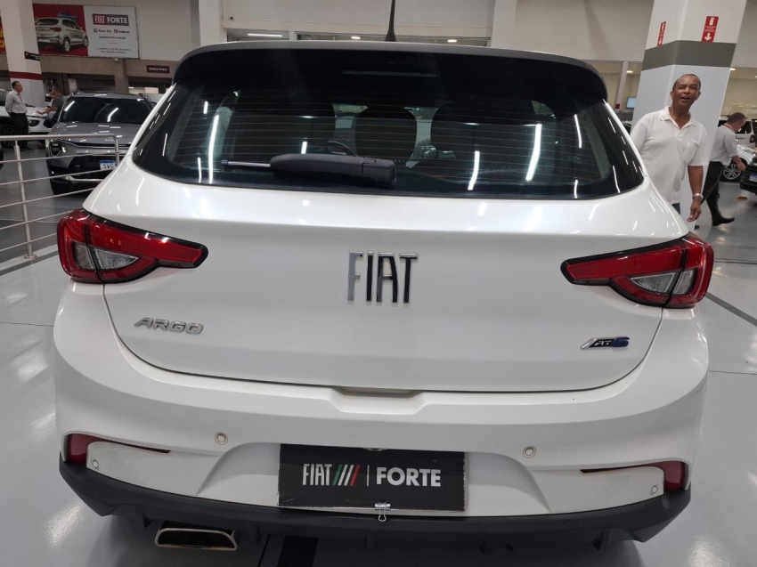 fiat argo 1.8 e.torq flex hgt at6 4p automatico 201814