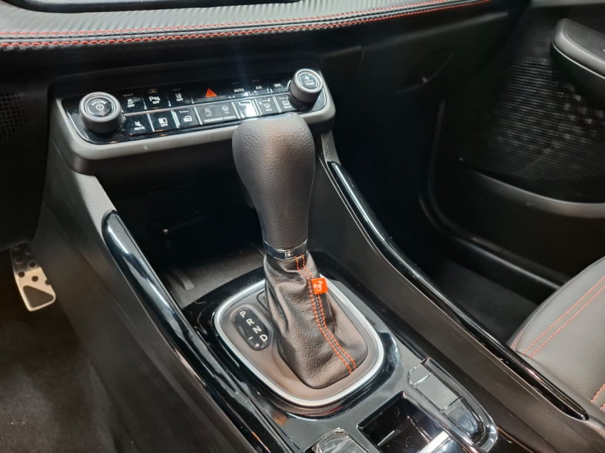 fiat fastback 1.3 turbo 270 flex abarth at6 4p automatico 20256