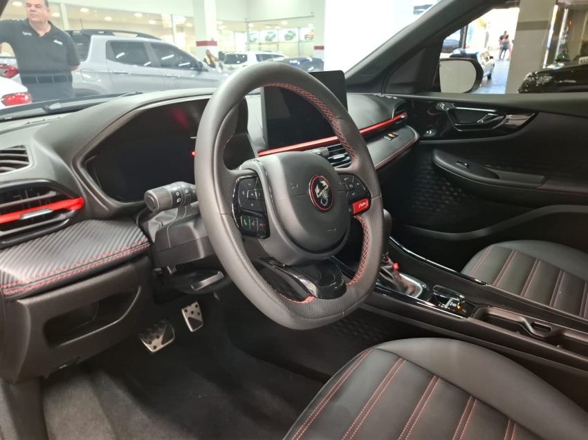 fiat fastback 1.3 turbo 270 flex abarth at6 4p automatico 20255