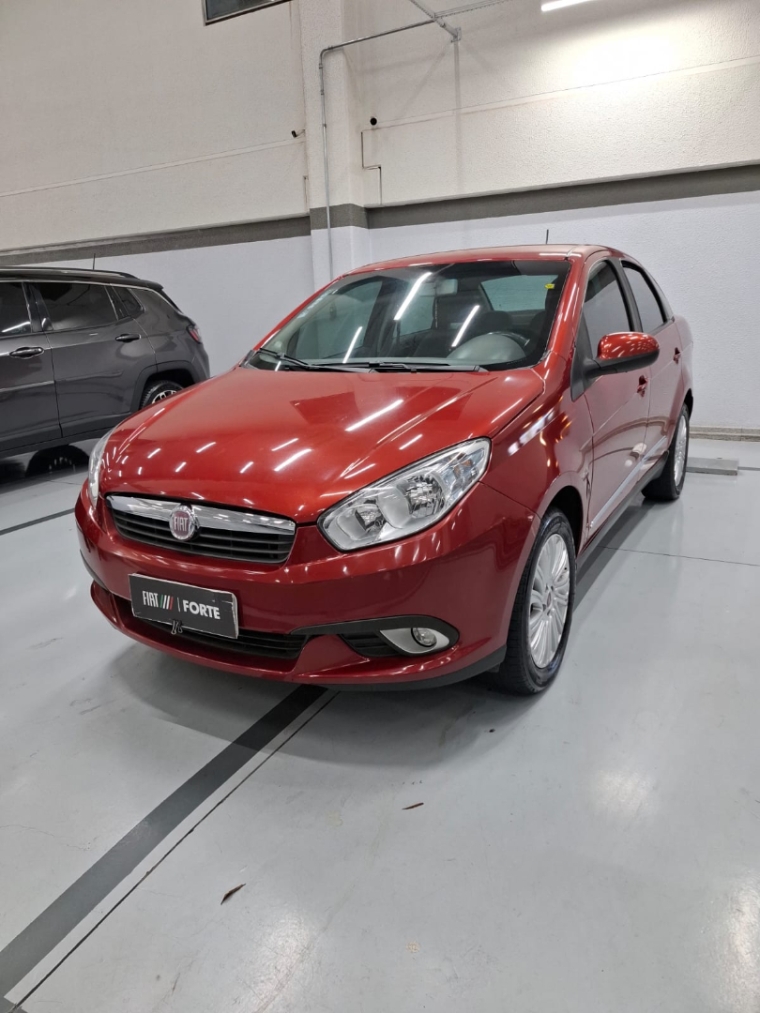 fiat siena 1.6 mpi essence 16v flex 4p automatizado manual 2014