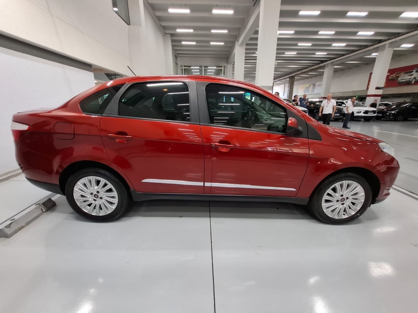 fiat siena 1.6 mpi essence 16v flex 4p automatizado manual 20144