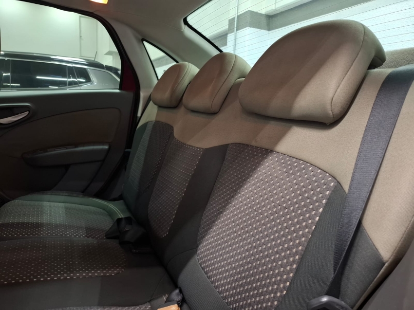 fiat siena 1.6 mpi essence 16v flex 4p automatizado manual 201412