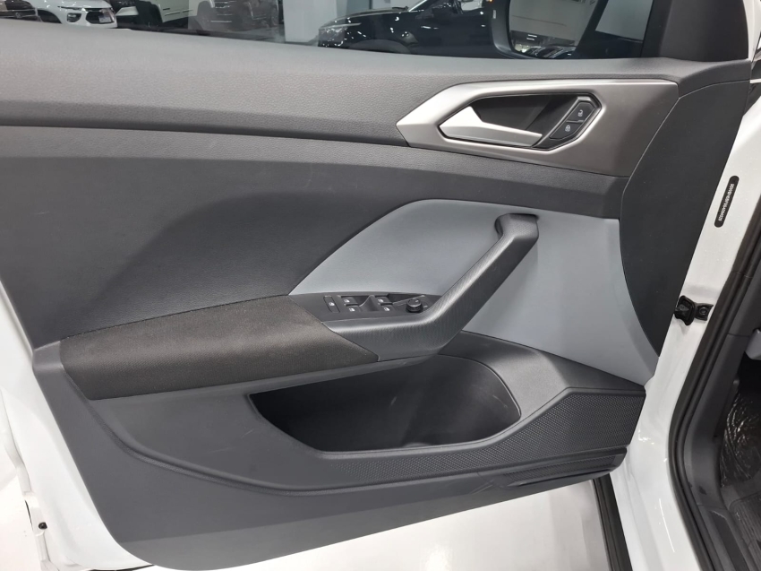 volkswagen t-cross 1.0 200 tsi total flex sense automatico 4p 20257