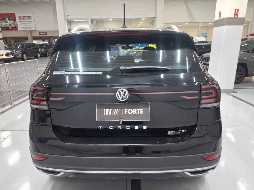 volkswagen t-cross 1.4 250 tsi total flex highline automatico 4p 202014