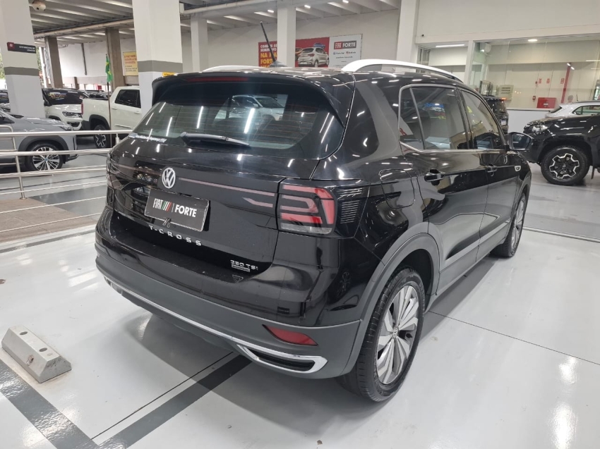 volkswagen t-cross 1.4 250 tsi total flex highline automatico 4p 202013