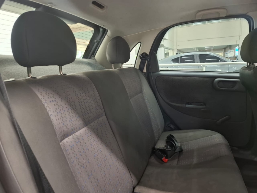 chevrolet corsa 1.4 mpfi maxx 8v flex 4p manual 201111