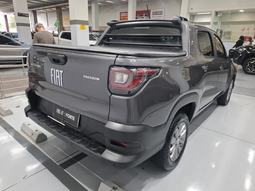 fiat strada 1.3 firefly flex freedom cd manual 4p automatico 202213