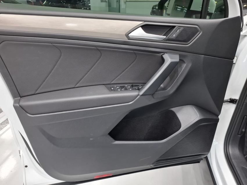 volkswagen tiguan 1.4 250 tsi total flex allspace comfortline tiptronic 4p automatico 20197