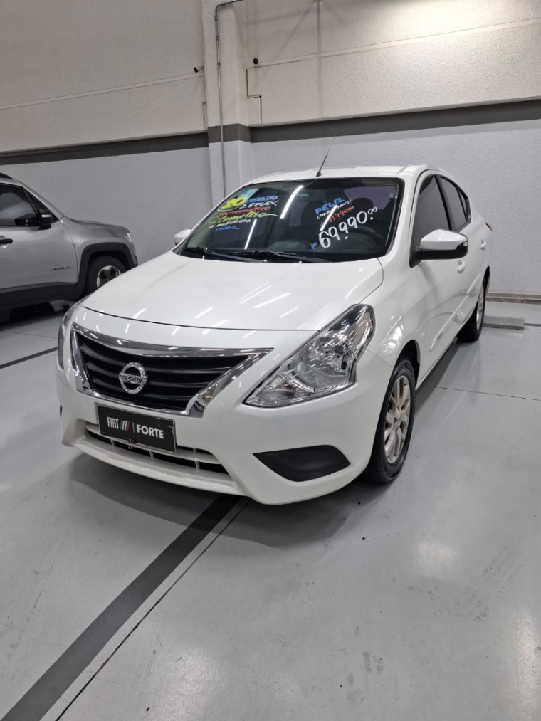 nissan versa 1.6 16v flexstart sv 4p xtronic flex automatico 2020
