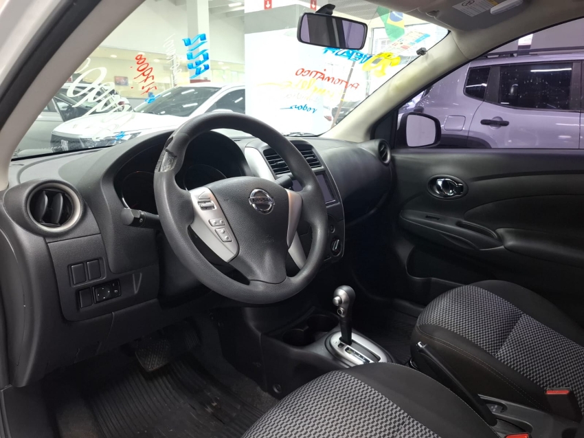 nissan versa 1.6 16v flexstart sv 4p xtronic flex automatico 20206