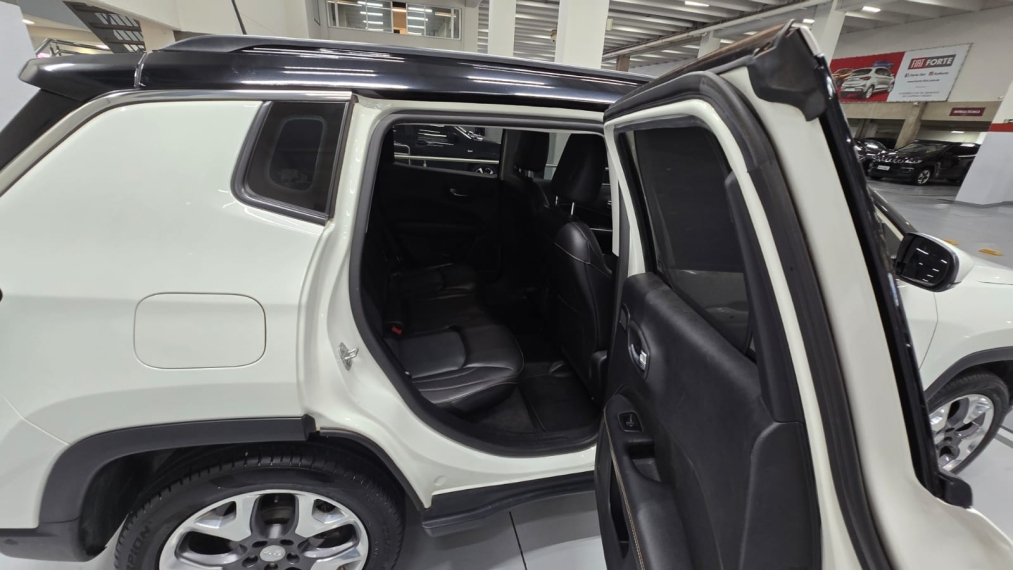 jeep compass 2.0 16v flex longitude automatico 4p 202011