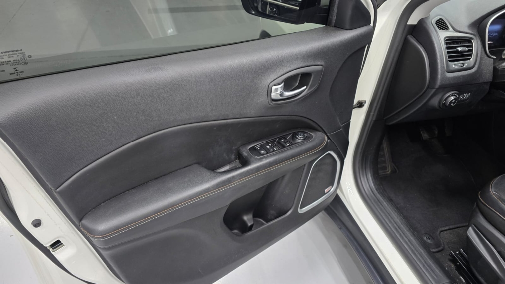 jeep compass 2.0 16v flex longitude automatico 4p 20209