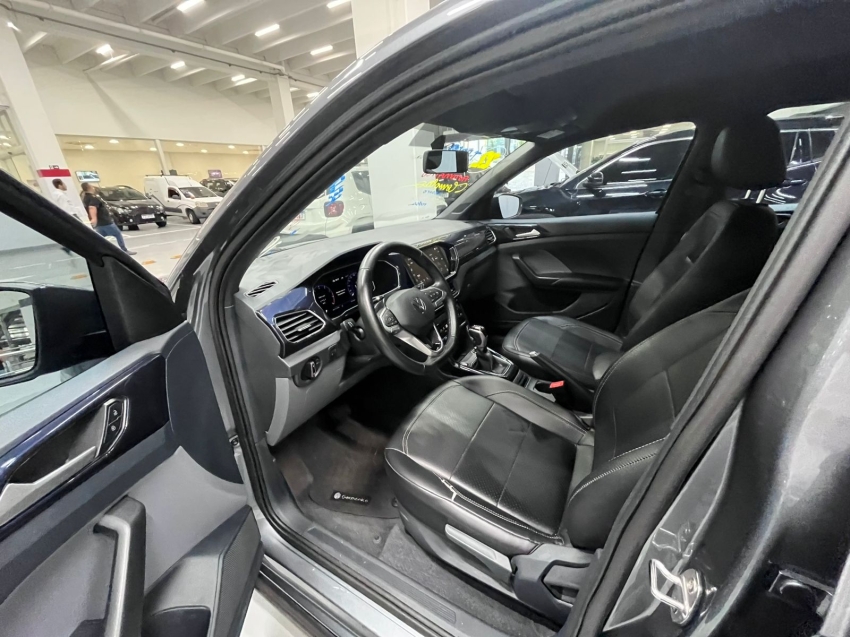 volkswagen t-cross 1.0 200 tsi total flex comfortline automatico 4p 20226