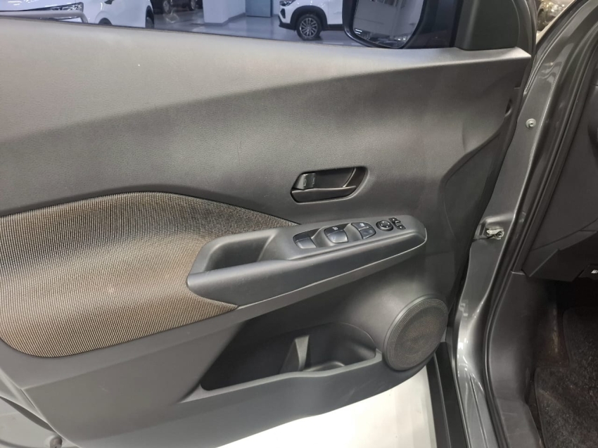 nissan kicks 1.6 16v flexstart s direct 4p xtronic flex automatico 20207