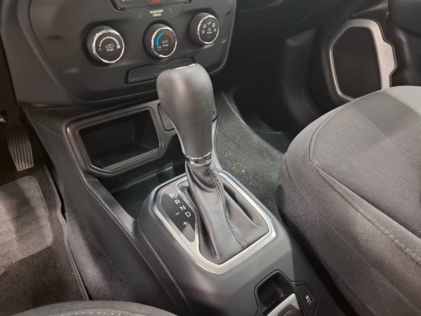 jeep renegade 1.8 16v flex 4p automatico 20206