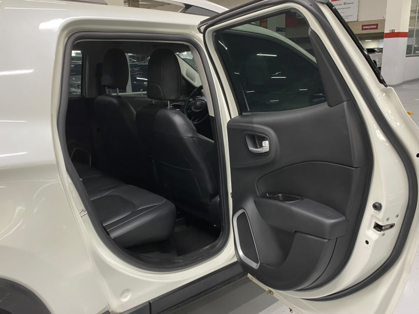 fiat toro 2.0 16v turbo diesel volcano 4wd at9 4p automatico 202311