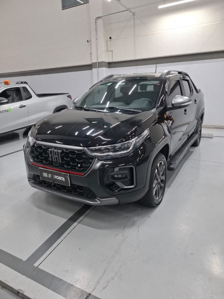 fiat strada 1.0 turbo 200 flex ultra cd cvt 4p automatico 2025