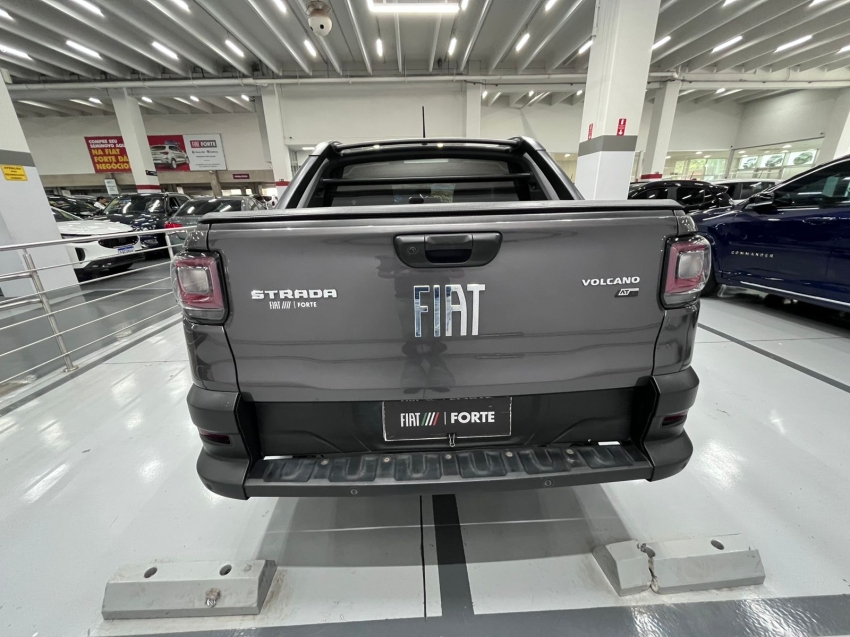 fiat strada 1.3 firefly flex volcano cd cvt 4p automatico 202314