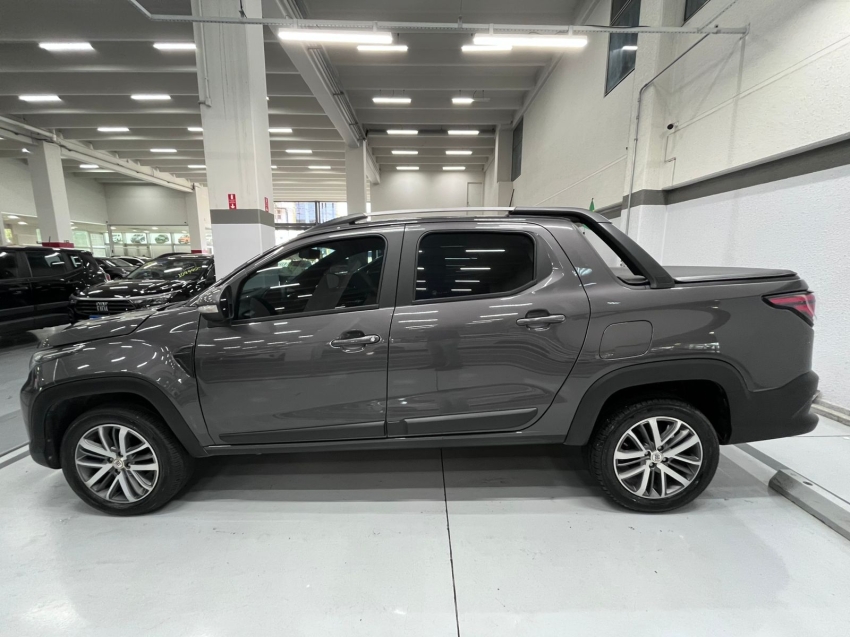 fiat strada 1.3 firefly flex volcano cd cvt 4p automatico 20235