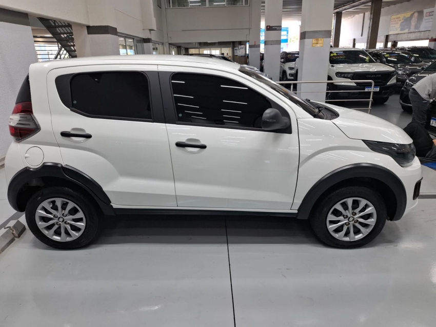 fiat mobi 1.0 evo flex like. manual 4p 20254