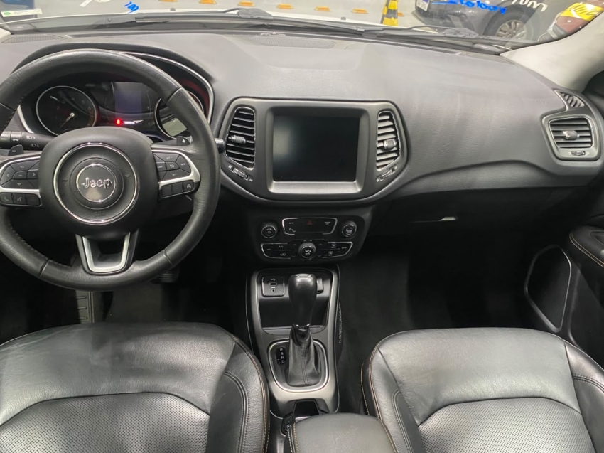 jeep compass 2.0 16v flex longitude automatico 4p 201810