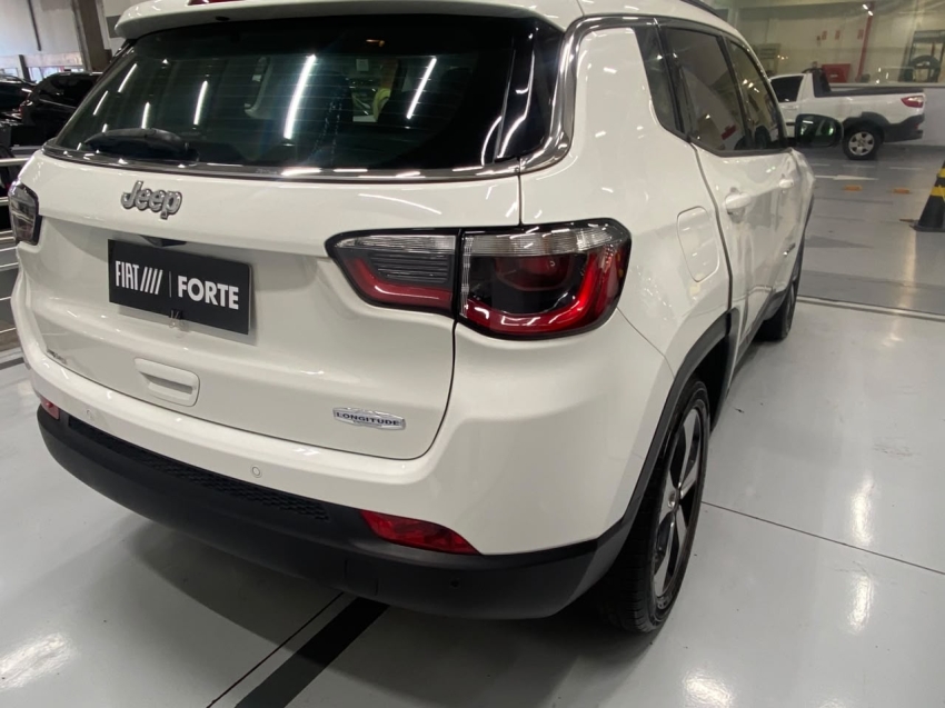 jeep compass 2.0 16v flex longitude automatico 4p 201813