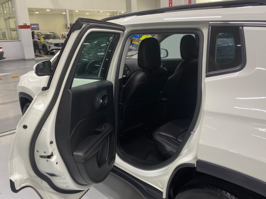 jeep compass 2.0 16v flex longitude automatico 4p 201812