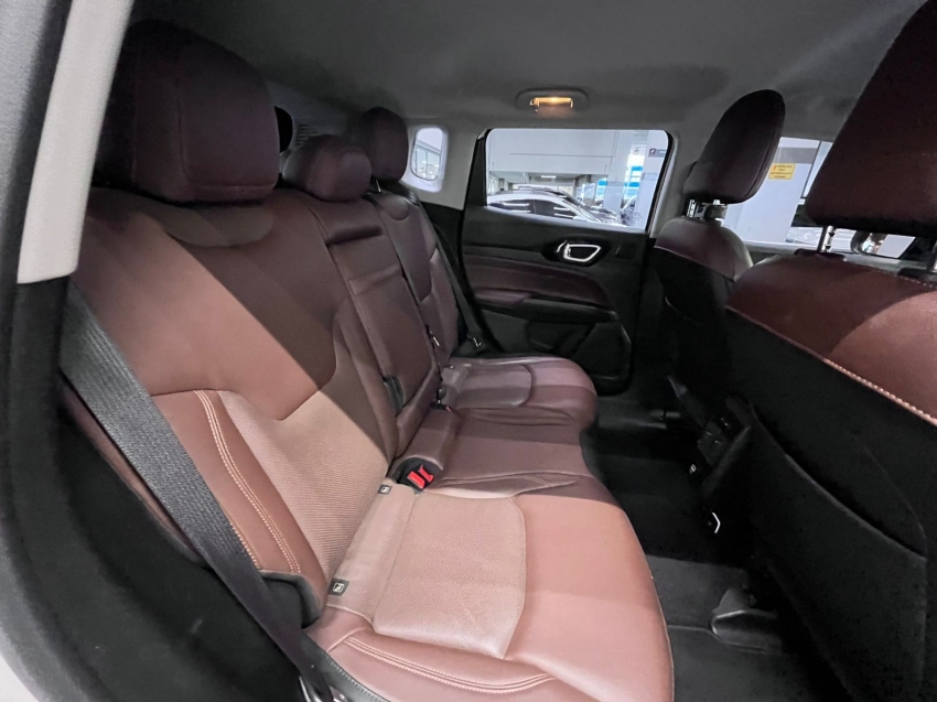 jeep compass 1.3 t270 turbo flex limited at6 4p automatico 202211