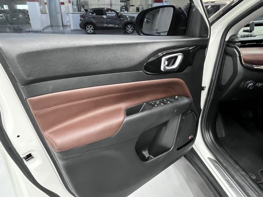 jeep compass 1.3 t270 turbo flex limited at6 4p automatico 20228