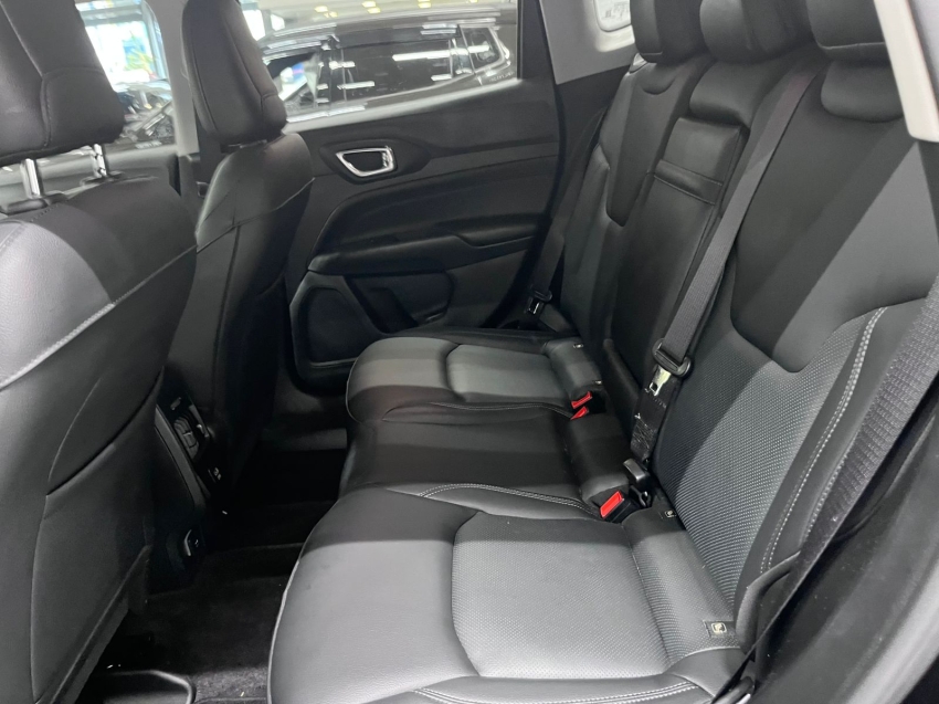 jeep compass 1.3 t270 turbo flex longitude at6 4p automatico 202212