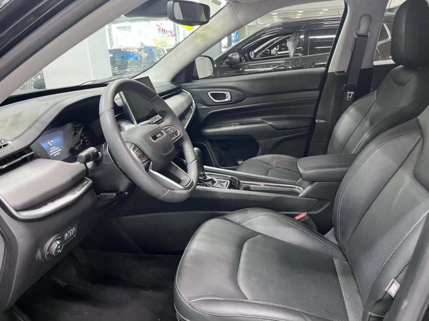 jeep compass 1.3 t270 turbo flex longitude at6 4p automatico 20226