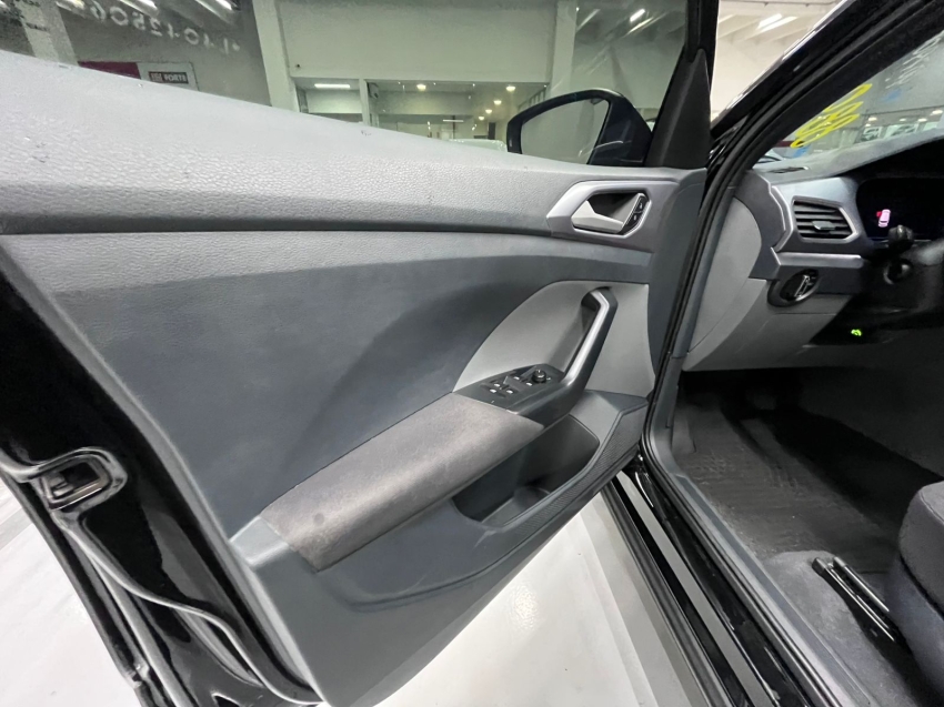 volkswagen t-cross 1.0 200 tsi total flex comfortline automatico 4p 20208