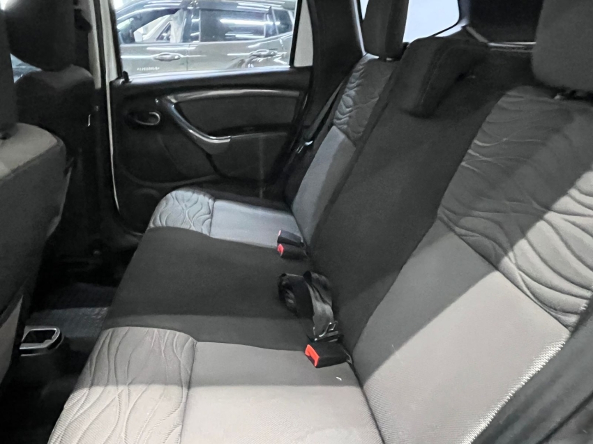 renault duster 1.6 dynamique 4x2 16v flex 4p manual automatico 201412