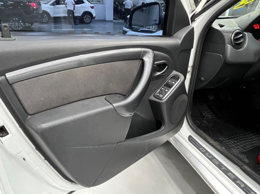 renault duster 1.6 dynamique 4x2 16v flex 4p manual automatico 20148