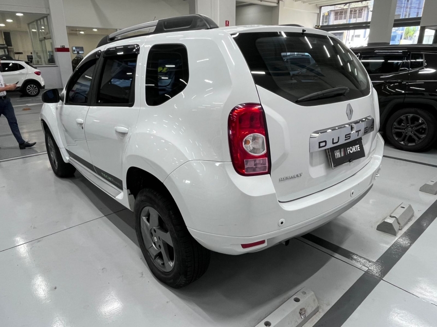renault duster 1.6 dynamique 4x2 16v flex 4p manual automatico 201415