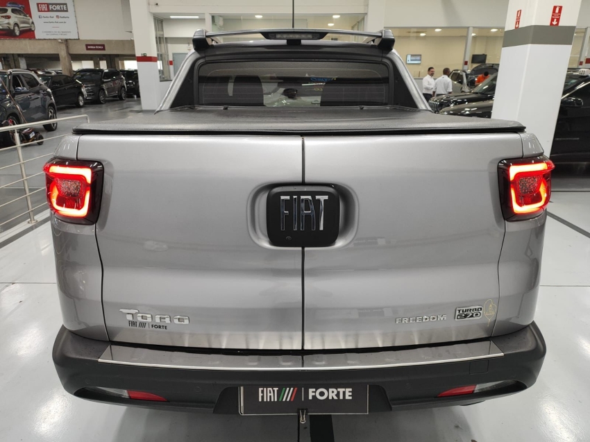 fiat toro 1.3 turbo 270 flex freedom at6 4p automatico 202514