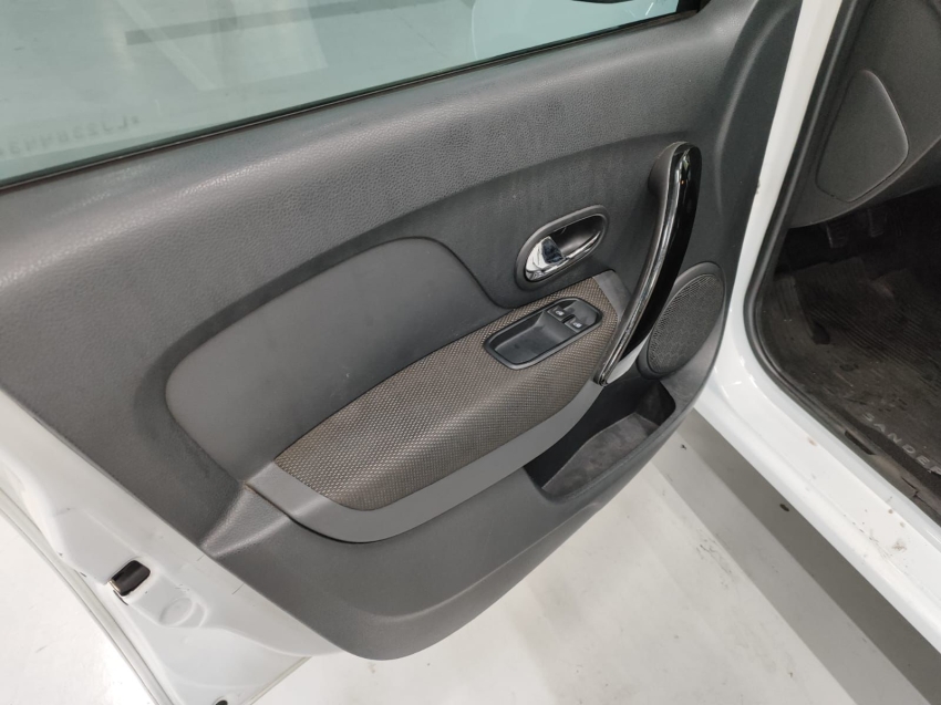 renault sandero 1.0 12v sce flex zen manual 4p 20208