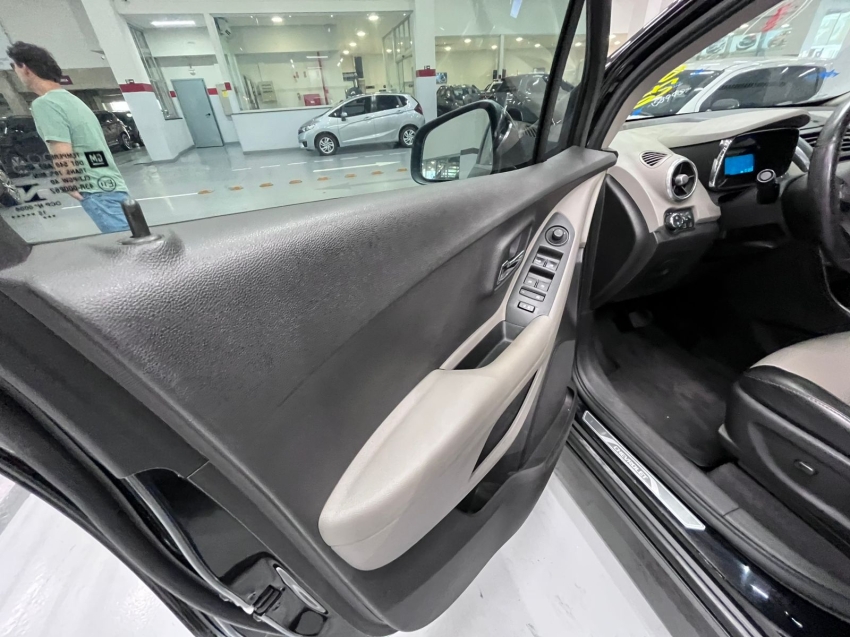 chevrolet tracker 1.8 mpfi ltz 4x2 16v flex 4p automatico 20168