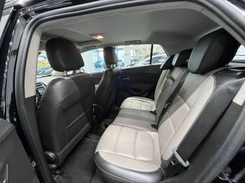 chevrolet tracker 1.8 mpfi ltz 4x2 16v flex 4p automatico 201612