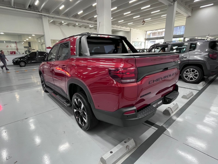 chevrolet montana 1.2 turbo flex rs automatico 4p 202415