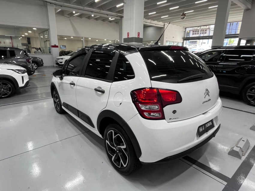 citroen c3 1.6 vti 120 flex urban trail eat6 4p manual 201915