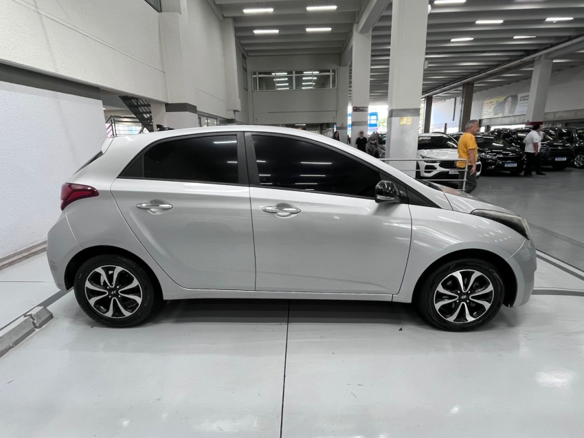 hyundai hb20 1.6 comfort plus 16v flex 4p manual 20174