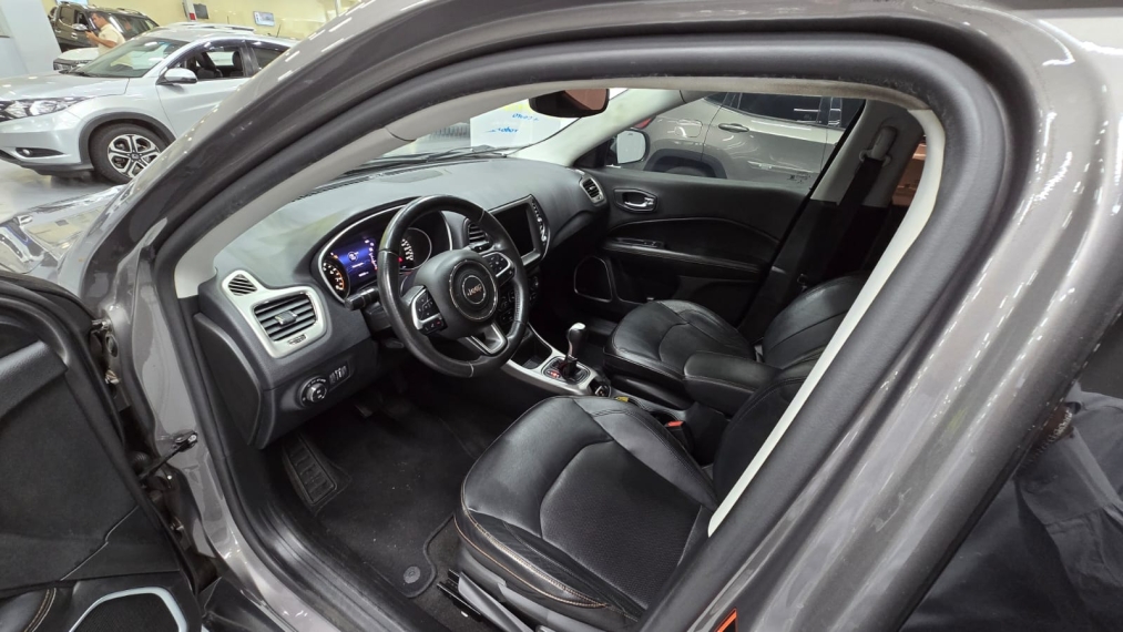 jeep compass 2.0 16v flex longitude automatico 4p 20206