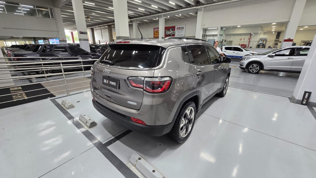 jeep compass 2.0 16v flex longitude automatico 4p 202013