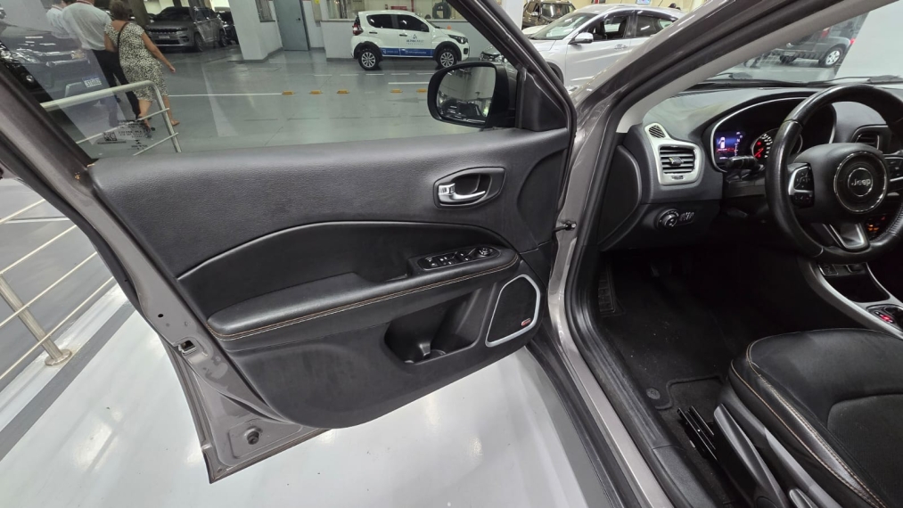 jeep compass 2.0 16v flex longitude automatico 4p 20209