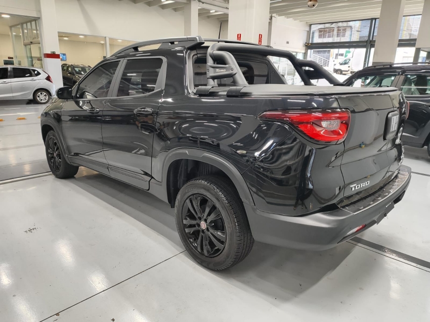 fiat toro 1.3 turbo 270 flex freedom at6 4p automatico 202415