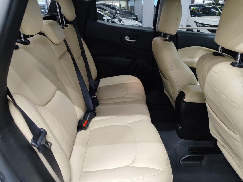 fiat toro 1.3 turbo 270 flex freedom at6 4p automatico 202411